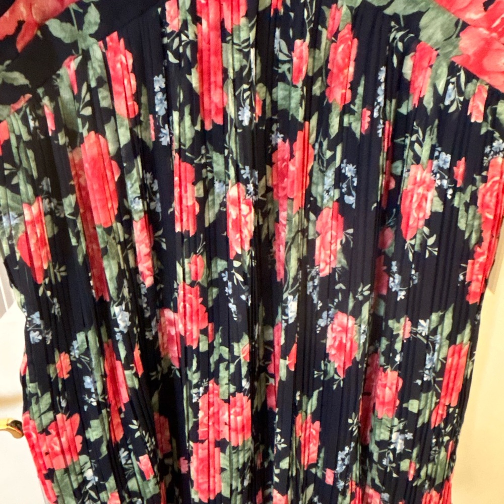 NWT Amalfi Coast Dark Navy Floral Pleated Flutter Sleeve Mini Babydoll Dress XL - Picture 12 of 12